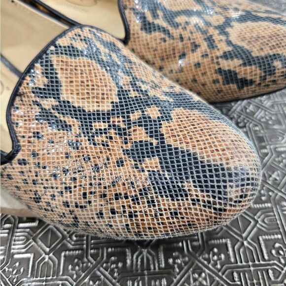 Bromstead by Naturalizer Snake and Leopard flats!  ๐ ๐ Size 7.5 Like New! - Picture 2 of 12
